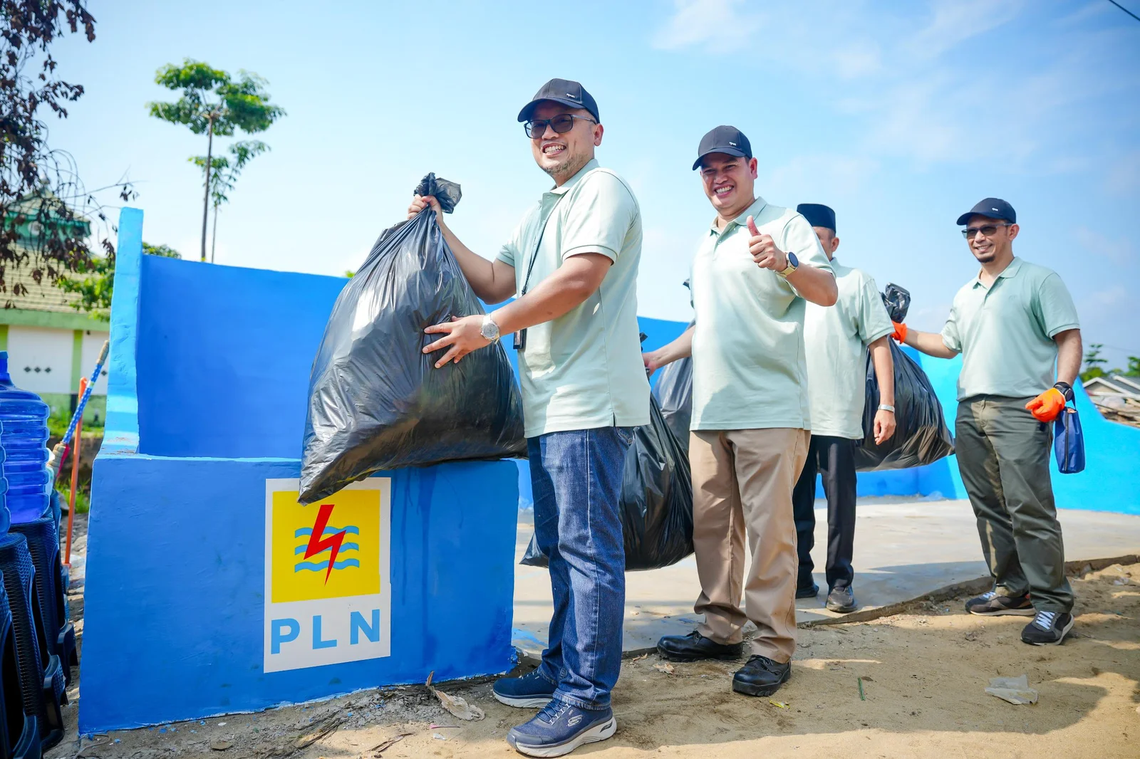 Hari Lingkungan Hidup Sedunia 2026, PLN UID S2JB Ajak Masyarakat Bergerak dari Langkah Kecil ke Dampak Besar – Detiktoday.com