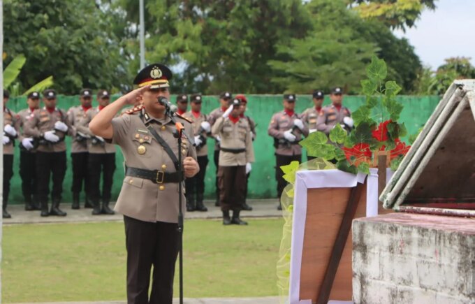 Polres Fakfak Ziarah TMP Lembah Onim dan Laut Sambut HUT Bhayangkara ke-80 – Detiktoday.com