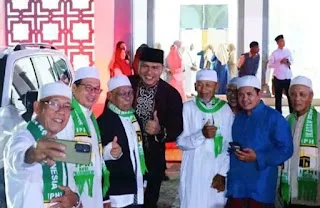 Pulang dari Tanah Suci, Jemaah Haji Prabumulih Disambut Wawako dan Ketua TP PKK – Detiktoday.com