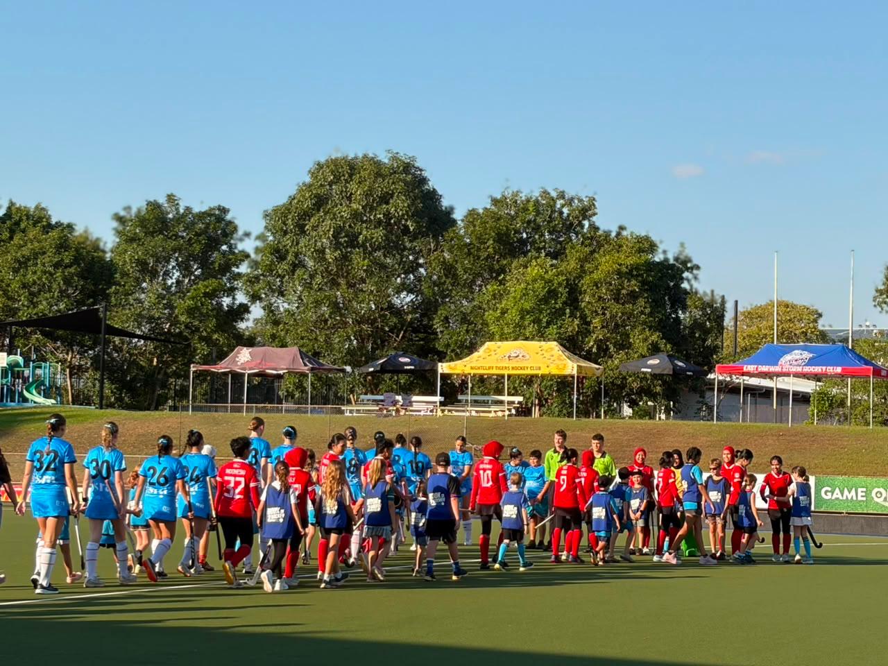 Prajurit TNI AU Antar Timnas Hoki Putri Indonesia Juara Northern Territory Australia Cup