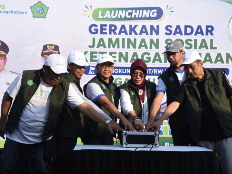 GARDU Sosial Resmi Diluncurkan, Pemkab Sidoarjo Perkuat Perlindungan Pekerja Formal dan Informal Cegah Kemiskinan Baru  – Detiktoday.com