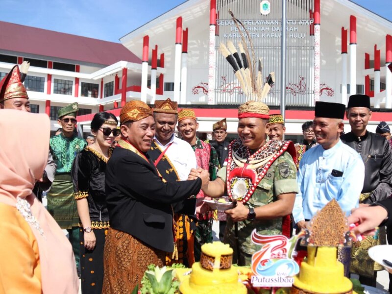 Di Bawah Panji Tradisi, Dandim 1206 Psb Tegaskan Komitmen Jaga Kota Kebanggaan Bumi Uncak Kapuas – Detiktoday.com