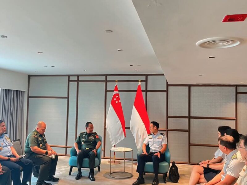 Kasum TNI Pimpin Delegasi Indonesia Pada Sidang Ke-22 TNI-SAF Annual Staff Meeting (TSASM) 2026 di Singapura