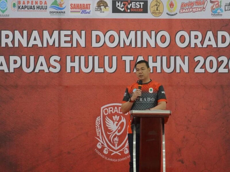 Bupati Fransiskus Diaan Buka Turnamen Domino ORADO HUT Putussibau ke-131 – Detiktoday.com
