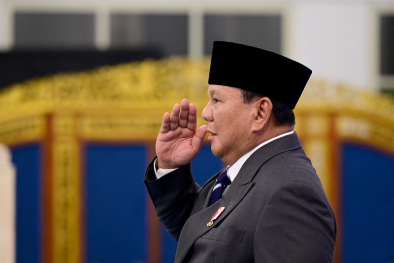 Panglima TNI Hadiri Pelantikan Kepala BGN serta Penasihat Khusus Presiden