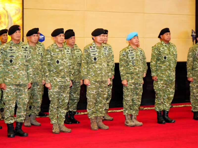 Perkuat Regenerasi Kepemimpinan, Mabes TNI Gelar Sertijab Dansesko TNI dan Pangkogabwilhan II