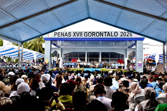 Panglima TNI Dampingi Presiden RI Hadiri Puncak PENAS Petani dan Nelayan XVII Tahun 2026 di Gorontalo