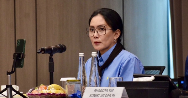 Ada Indikasi Pelanggaran HAM, Rieke Diah Pitaloka Desak Prabowo Rombak Total Program Makan Bergizi Gratis