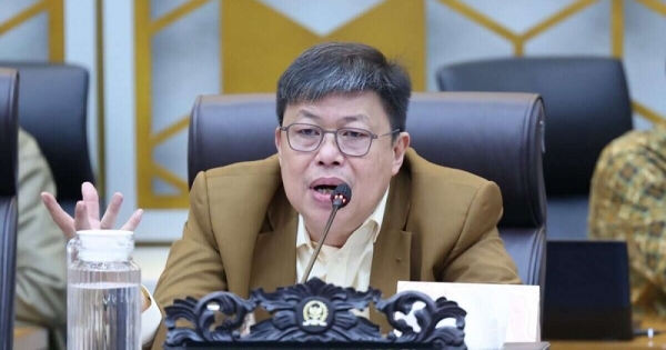 Alex Indra Lukman Desak Pemenuhan Sarana Penanggulangan Karhutla dan Pemberdayaan Masyarakat Prioritas di Anggaran 2027