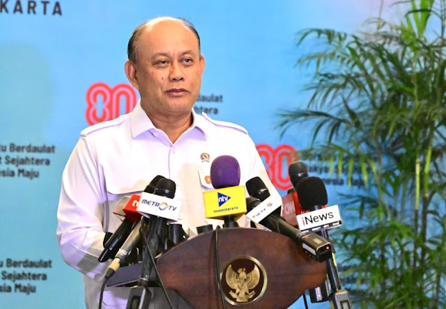 Jadi Tersangka, Mantan Kepala BGN Dadan Hindayana Langsung Ditahan
