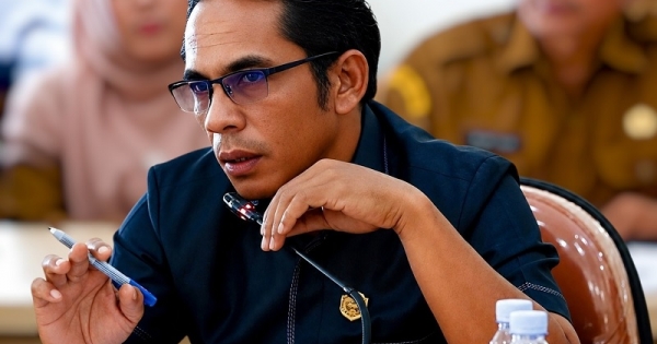 Fraksi PDI Perjuangan Kritisi Pemkab Halmahera Tengah Belum Serahkan Dokumen APBD 2026 dan Perbup