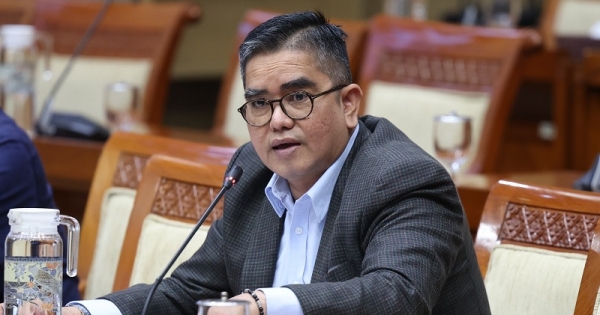 Gus Falah Usulkan Usia Pensiun Polri Ekuivalen dengan Jaksa dan TNI