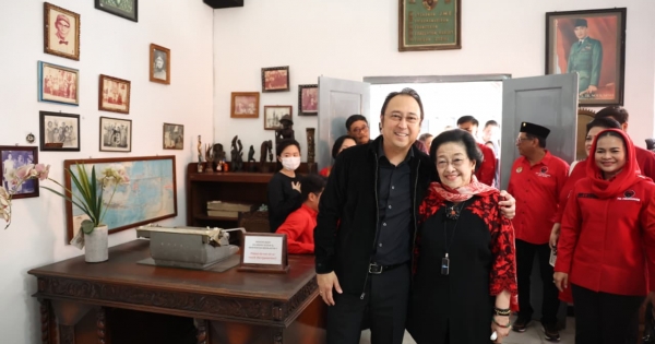 Periksa Kamar dan Sumur Serta Minta Barang Dirawat