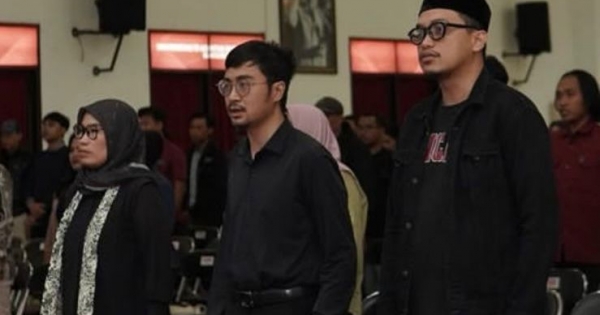 Membumikan Pemikiran Bung Karno, PDI Perjuangan Banyuwangi Gelar 'KoncoLidasi' Bareng Seno Bagaskoro