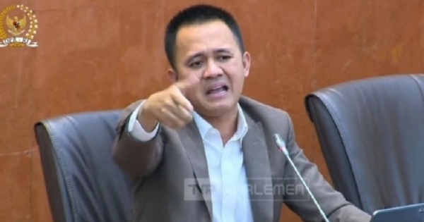 Mufti Anam Kritisi Naiknya BBM dan Singgung Lagu Viral MBG: Pemerintah Harus Lebih Peka