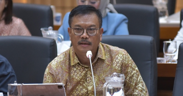 Rupiah Melemah, Edy Wuryanto Peringatkan Risiko Lonjakan Harga Obat dan Ancaman JKN