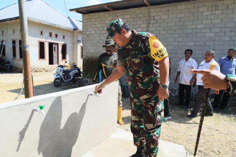 Pastikan Kualitas dan Bermanfaat, Tim Wasev TMMD Ke-129 Tinjau Sasaran Fisik di Wasile Tengah