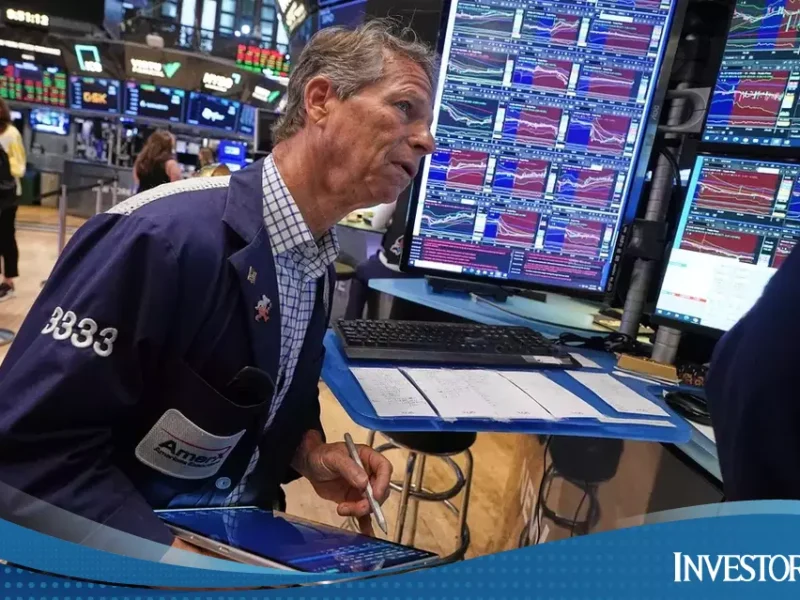 Wall Street Terpukul, Trump Ancam Serang Iran LagiWall Street Terpukul, Trump Ancam Serang Iran Lagi