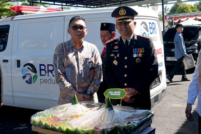 BRI BO Kuningan Salurkan Bantuan Ambulans kepada Polres Kuningan, Wujud Nyata Komitmen Sosial