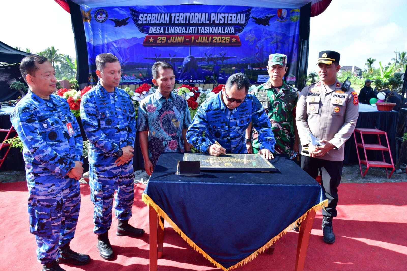 Serbuan Teritorial Pusterau Dorong Pemberdayaan Masyarakat dan Wisata Dirgantara di Tasikmalaya