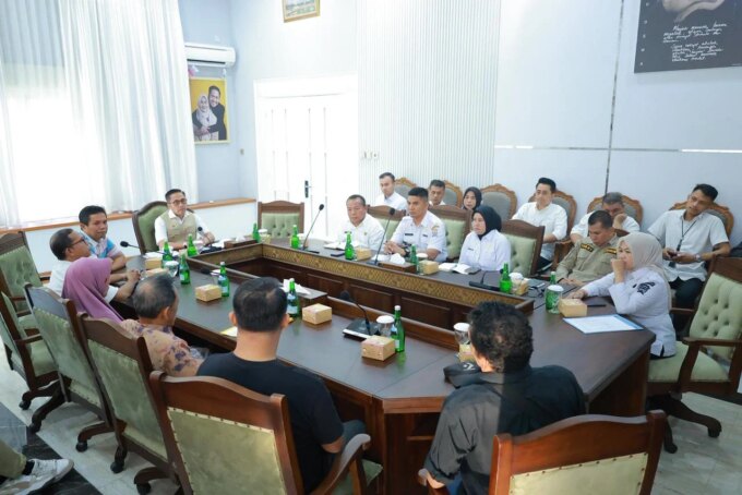 Ratu Dewa Pastikan Pedagang Stadion Kamboja Belum Direlokasi, Pemkot Siapkan Solusi Tanpa Menghilangkan Mata Pencaharian – Detiktoday.com