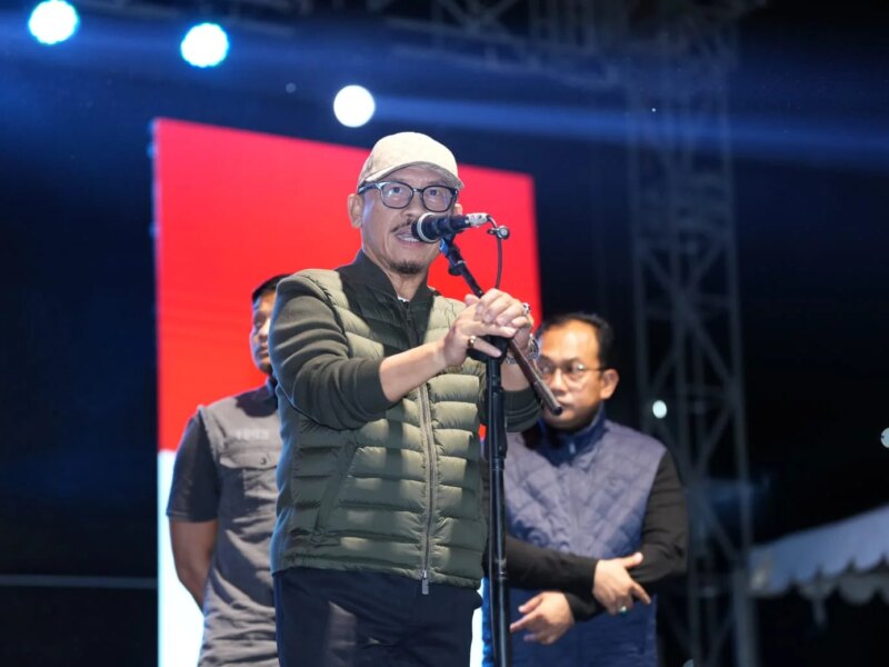Gubernur Sulbar Apresiasi Pengabdian Polri pada Panggung Gembira HUT Bhayangkara ke-80 – Detiktoday.com