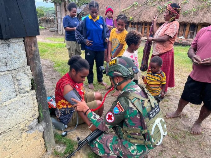 Jangkau Kampung Terpencil, Satgas Pamtas Yonif 645/GTY Gelar Kesehatan Keliling di Bolakme – Detiktoday.com