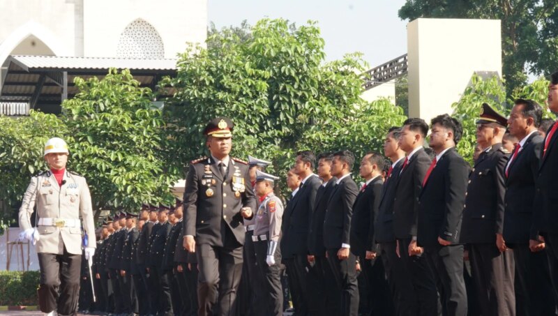 Upacara Hari Bhayangkara ke-80, Polresta Sidoarjo Tegaskan Komitmen Tingkatkan Pelayanan Humanis dan Jaga Kamtibmas – Detiktoday.com
