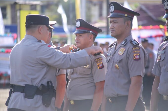 Bukan Sekadar Tanda di Pundak, Tapi Amanah untuk Masyarakat – Detiktoday.com
