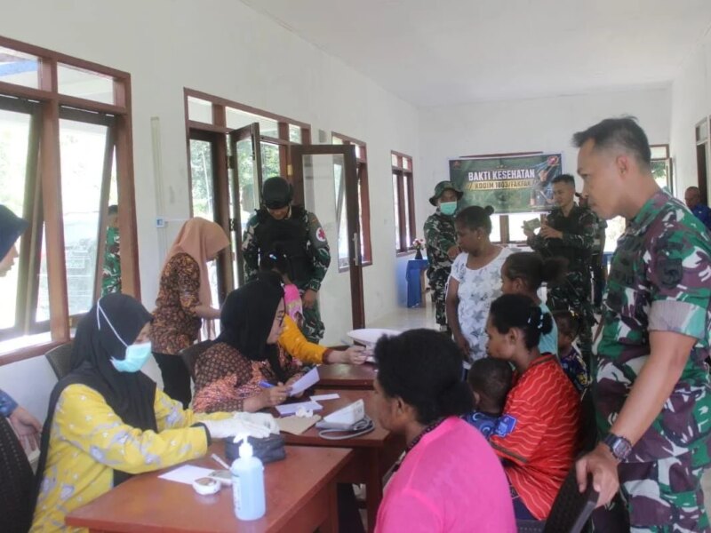Bakti Kesehatan Gratis Kodim 1803/ Fakfak Sapa Warga Kramomongga, Dandim Tekankan Pentingnya Hidup Sehat – Detiktoday.com