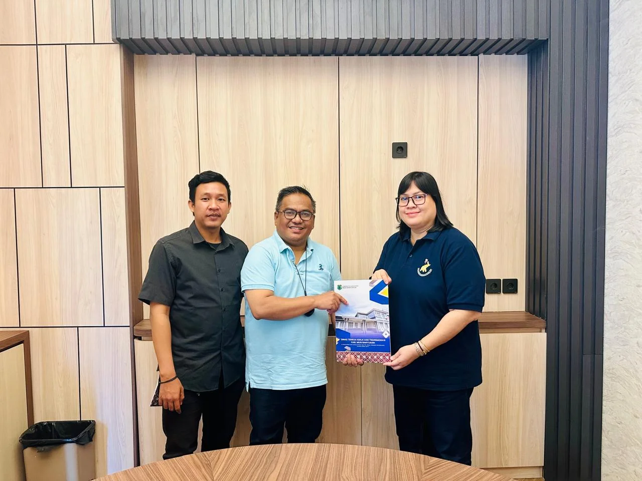Kadisnakertrans Muba Temui SKK Migas, PT.Medco Energi dan PT Ginting Jaya Energy – Detiktoday.com