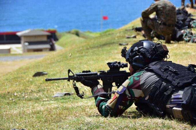 Marinir Indonesia Tunjukkan Ketajaman Tembak Reaksi di RIMPAC 2026 Hawaii