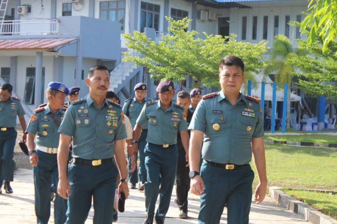 Jelang Pergantian Komandan, Lanal Nias Gelar Rangkaian Tour Fasilitas, Memorandum, Exit Briefing dan Berbagi Bersama Anak Yatim