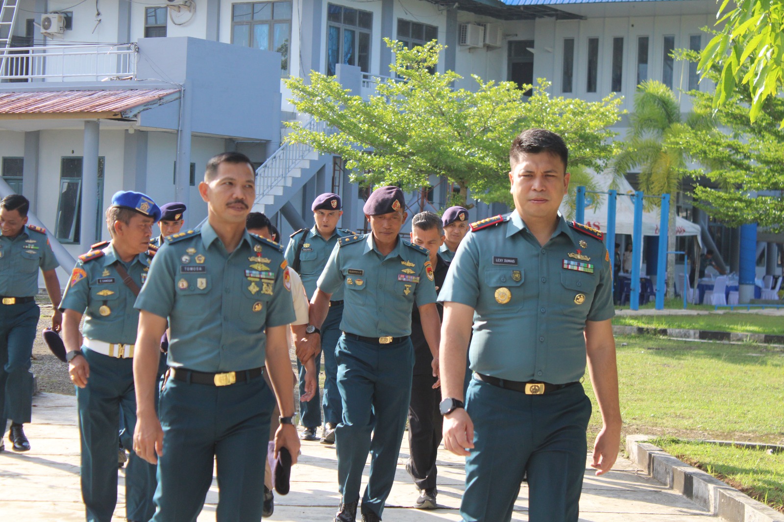 Jelang Pergantian Komandan, Lanal Nias Gelar Rangkaian Tour Fasilitas, Memorandum, Exit Briefing dan Berbagi Bersama Anak Yatim