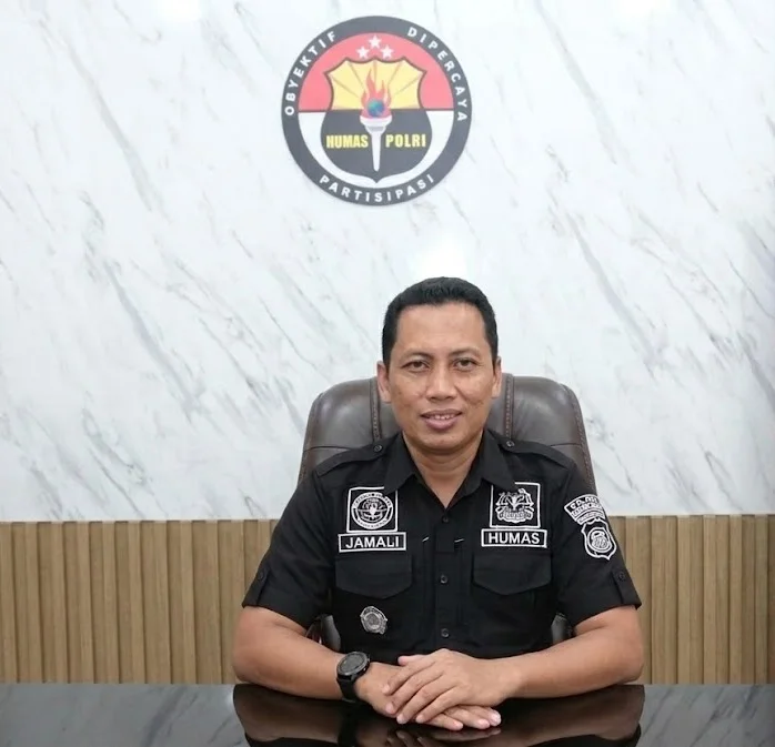 Jangan Terkecoh! Polres Kapuas Hulu Peringatkan Bahaya Penipuan Mengaku Pejabat Polri – Detiktoday.com