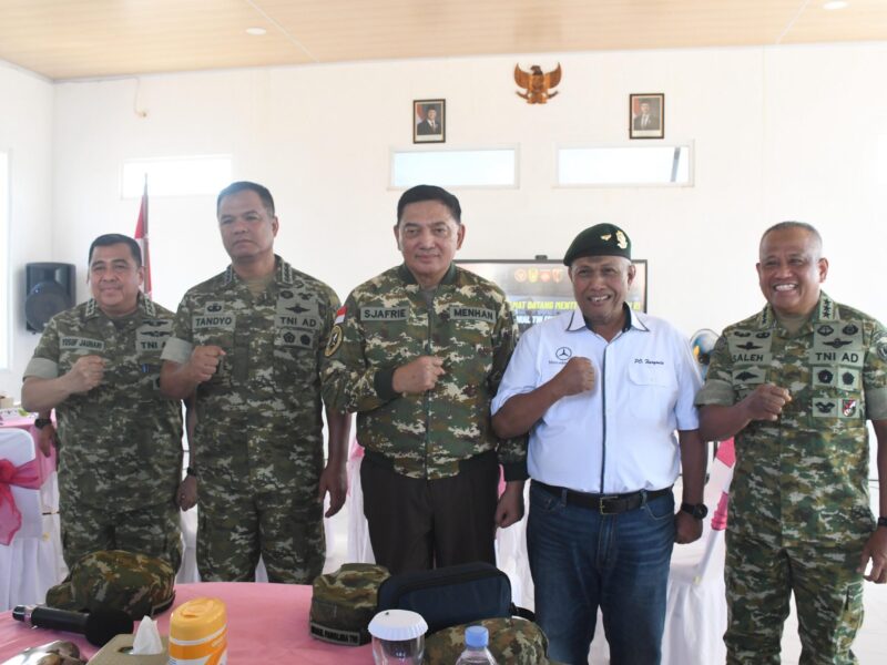 Menhan Tinjau Tiga Satuan Yonif TP Jajaran Kodam IV/Diponegoro, Tegaskan Kesiapan Kekuatan Masa Depan TNI AD
