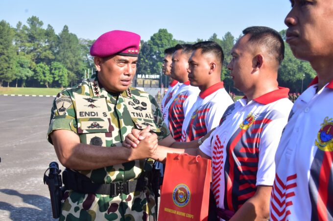 PANGKORMAR LEPAS KONTINGEN MARINIR, SIAP BERTEMPUR REBUT PRESTASI TERBAIK DI PORAL 2026