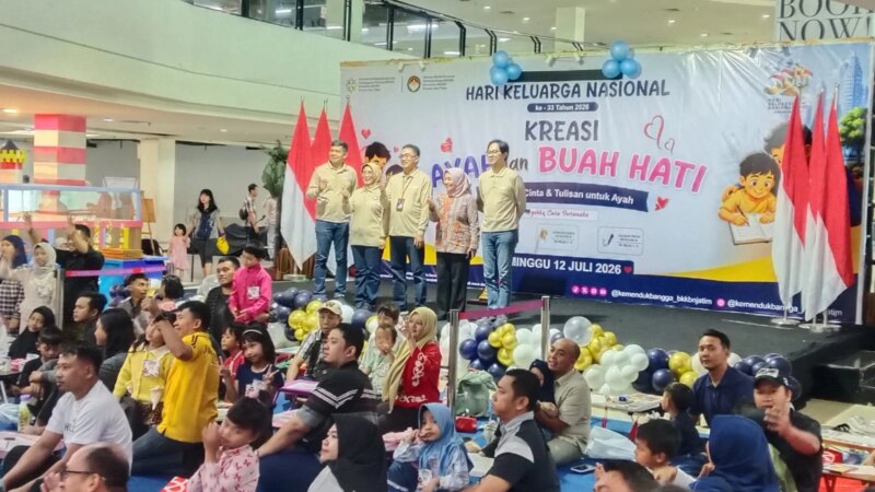 Peringati Harganas ke-33, BKKBN Jatim Ajak Ratusan Ayah Perkuat Ikatan dengan Anak Lewat “Kreasi Ayah dan Buah Hati” – Detiktoday.com