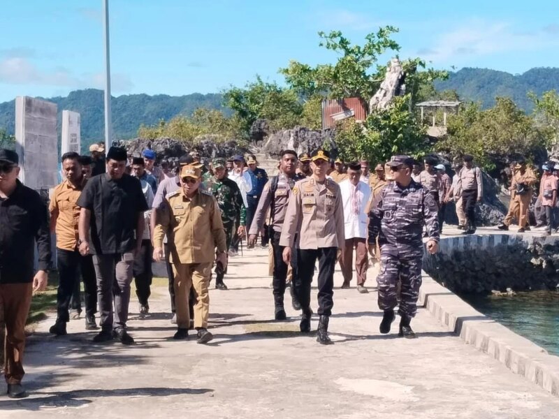 Kapolres Fakfak Perintahkan 42 Personel Amankan Doa Syukuran Proyek Strategis Nasional Tangguh UCC Arguni – Detiktoday.com