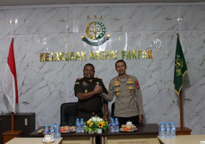 Silaturahmi Kapolres – Kajari Fakfak, Wujud Sinergi Aparat Penegak Hukum di Bumi Mbaham Matta – Detiktoday.com