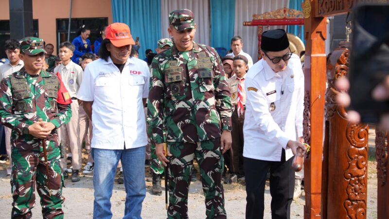 Wakil Bupati Purworejo Resmi Buka TMMD Reguler ke-129 Kodim 0708/Purworejo di Desa Watuduwur