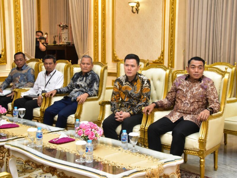 PANGKORMAR TERIMA KUNJUNGAN SEKJEN KKP DAN DIRUT PT AGRINAS JALADRI, BAHAS KAMPUNG NELAYAN MERAH PUTIH