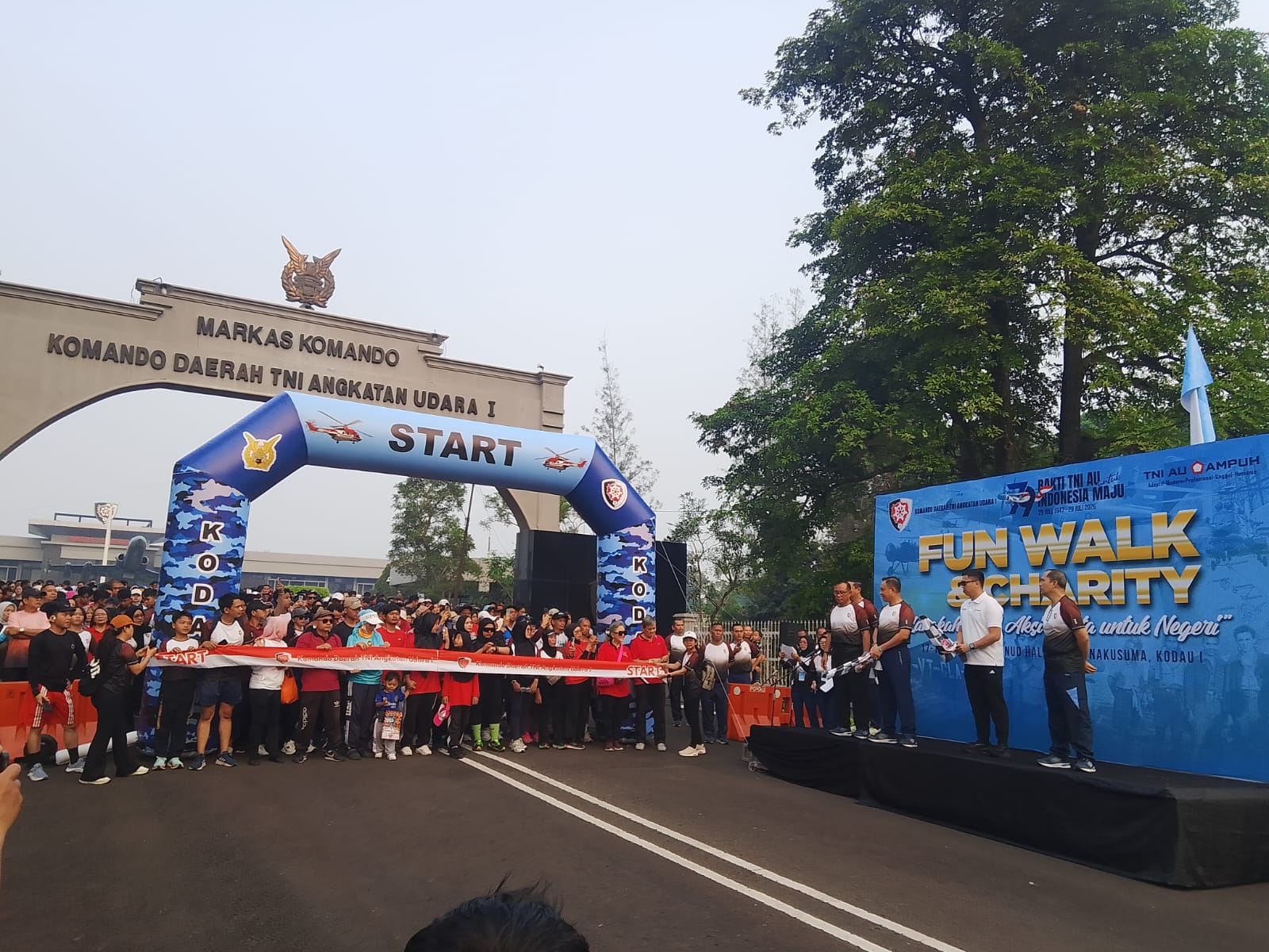 Sambut Hari Bakti TNI AU ke-79, Kodau I Gelar Fun Walk & Charity Libatkan Ribuan Peserta di Halim