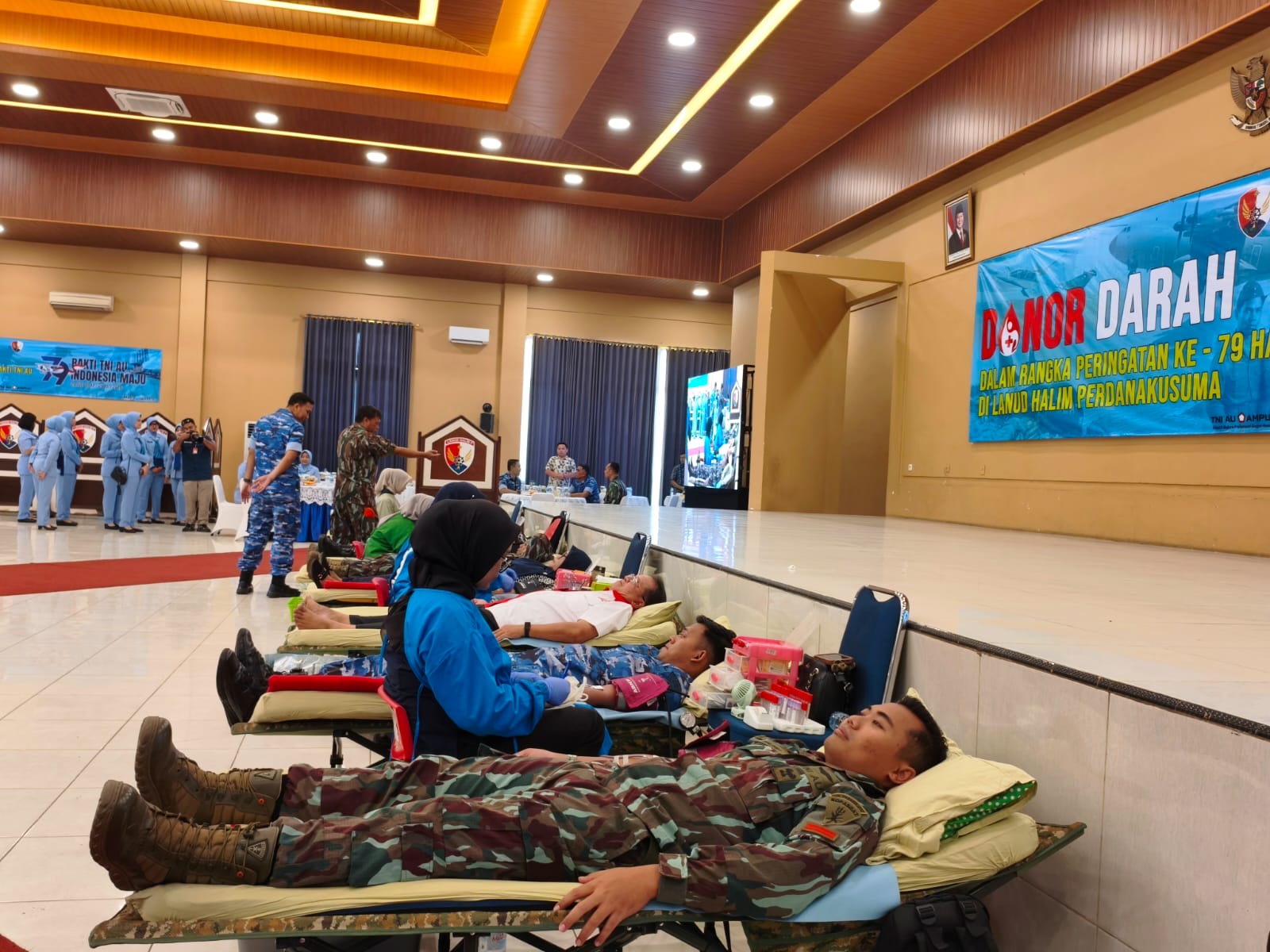 Sambut Hari Bakti Ke-79 TNI AU, Lanud Halim Perdanakusuma Gelar Donor Darah Wujud Kepedulian Kemanusiaan