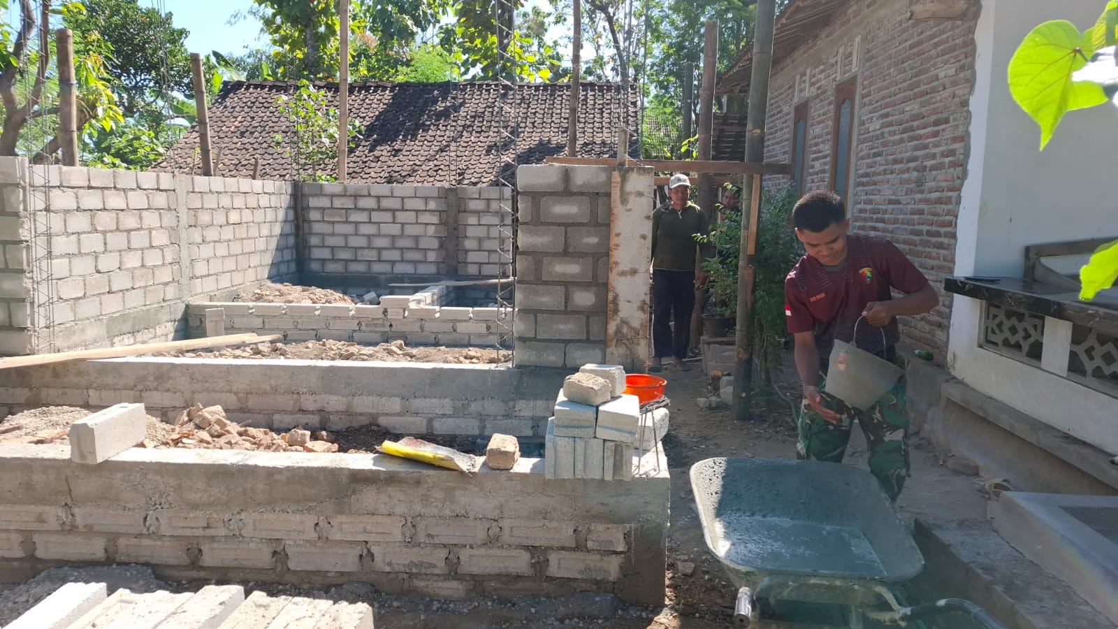 SETELAH RUMAHNYA DIREHAB, SUKIMIN MAU MENIKAH ?