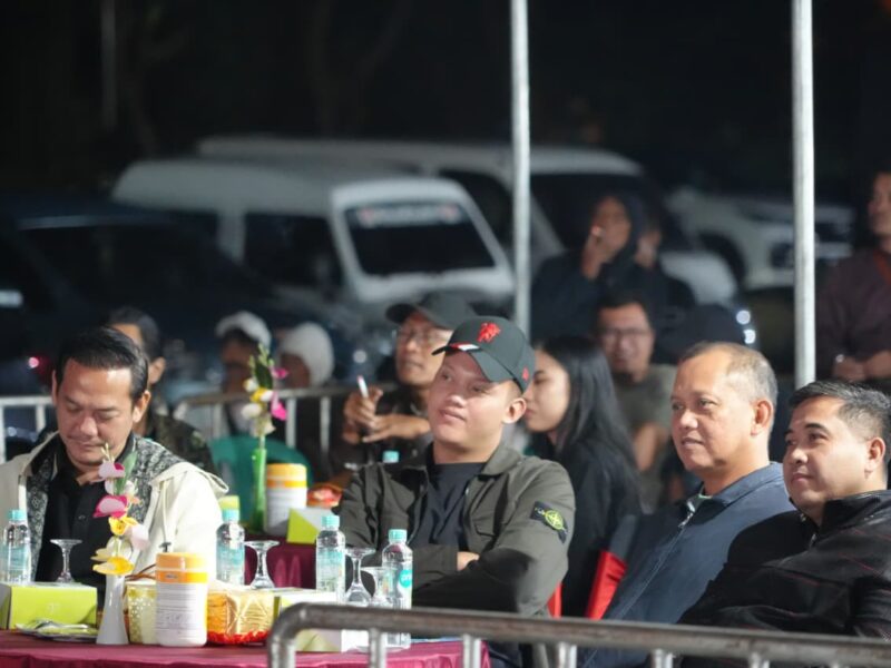 Nobar Bersama Warga, Pangdam IV/Diponegoro Bangun Kebersamaan Lewat Semangat Olahraga