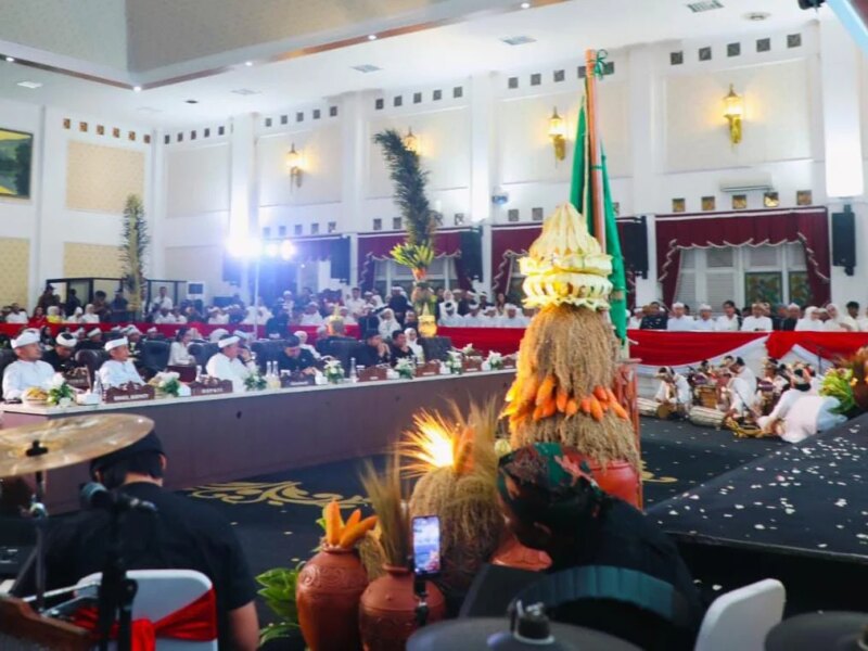 Sarat Nuansa Sunda, Sidang Paripurna Hari Jadi Purwakarta Tekankan Penguatan Jati Diri Daerah – Detiktoday.com