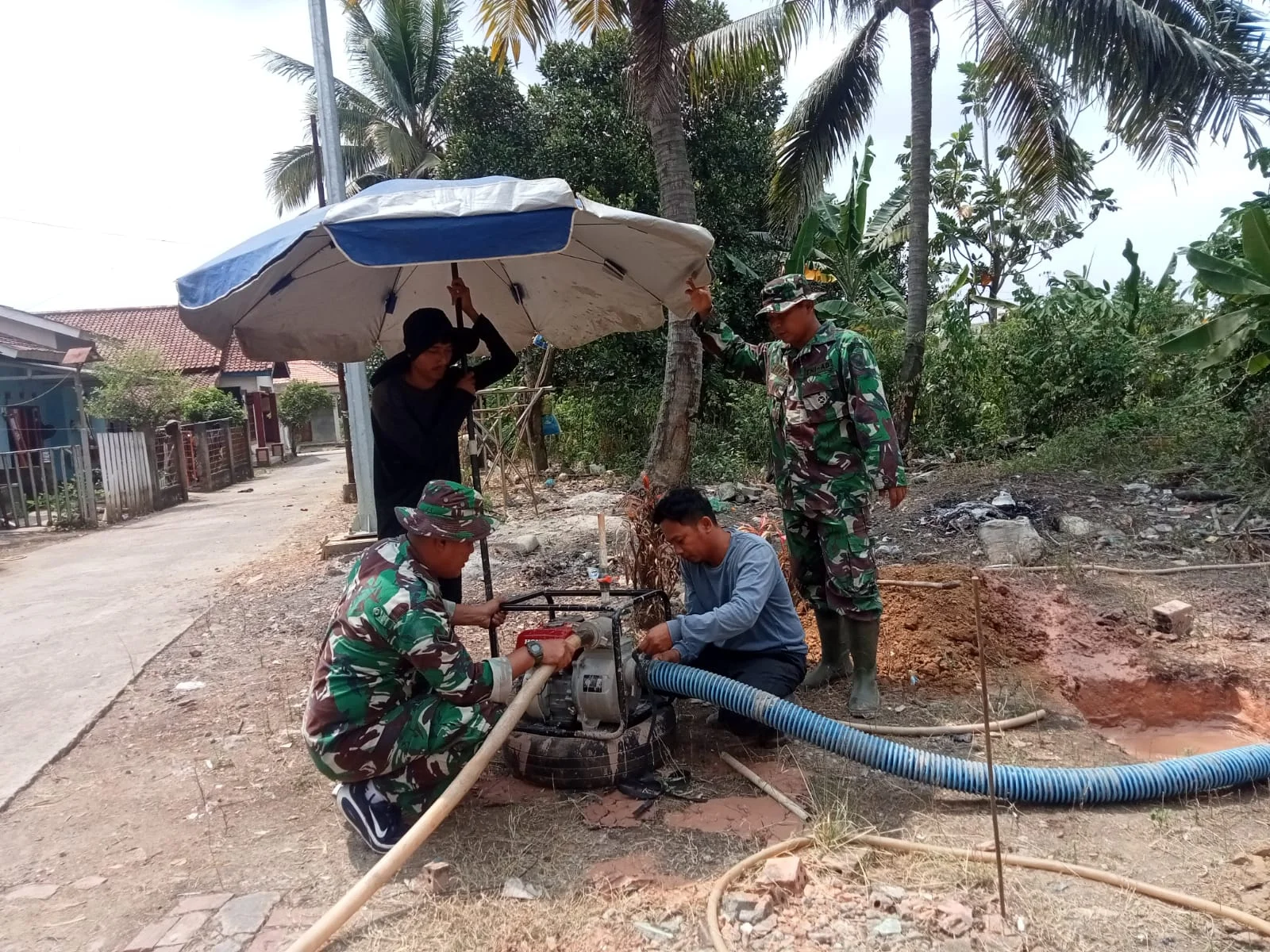 Satgas TMMD Ke-129 Masih Kerjakan Pengeboran Sumur Bor Tempat Ibadah – Detiktoday.com