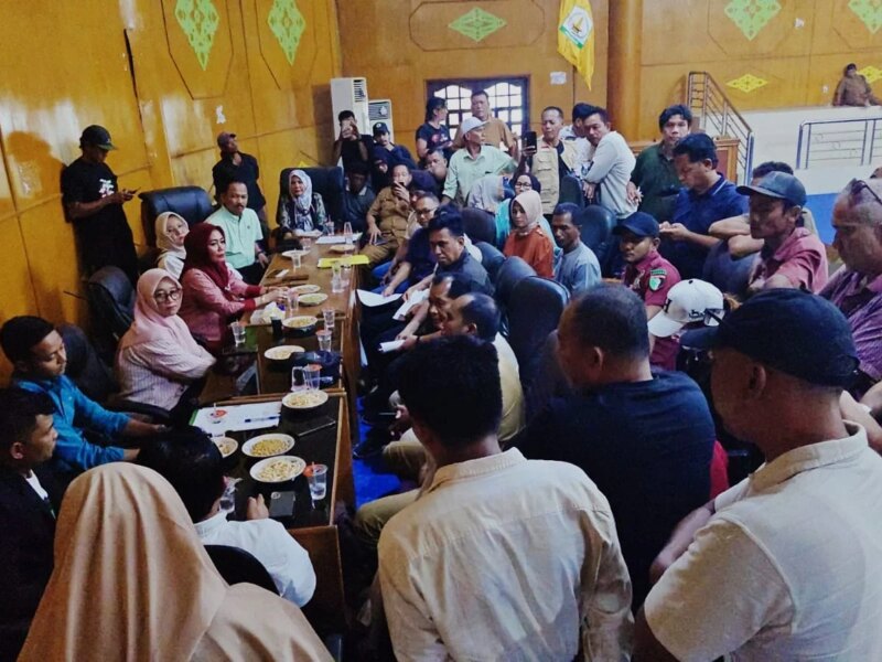 Terkait Tiang Beton,, DPRK Aceh Tamiang Ultimatum PT SMI 1×24 Jam – Detiktoday.com