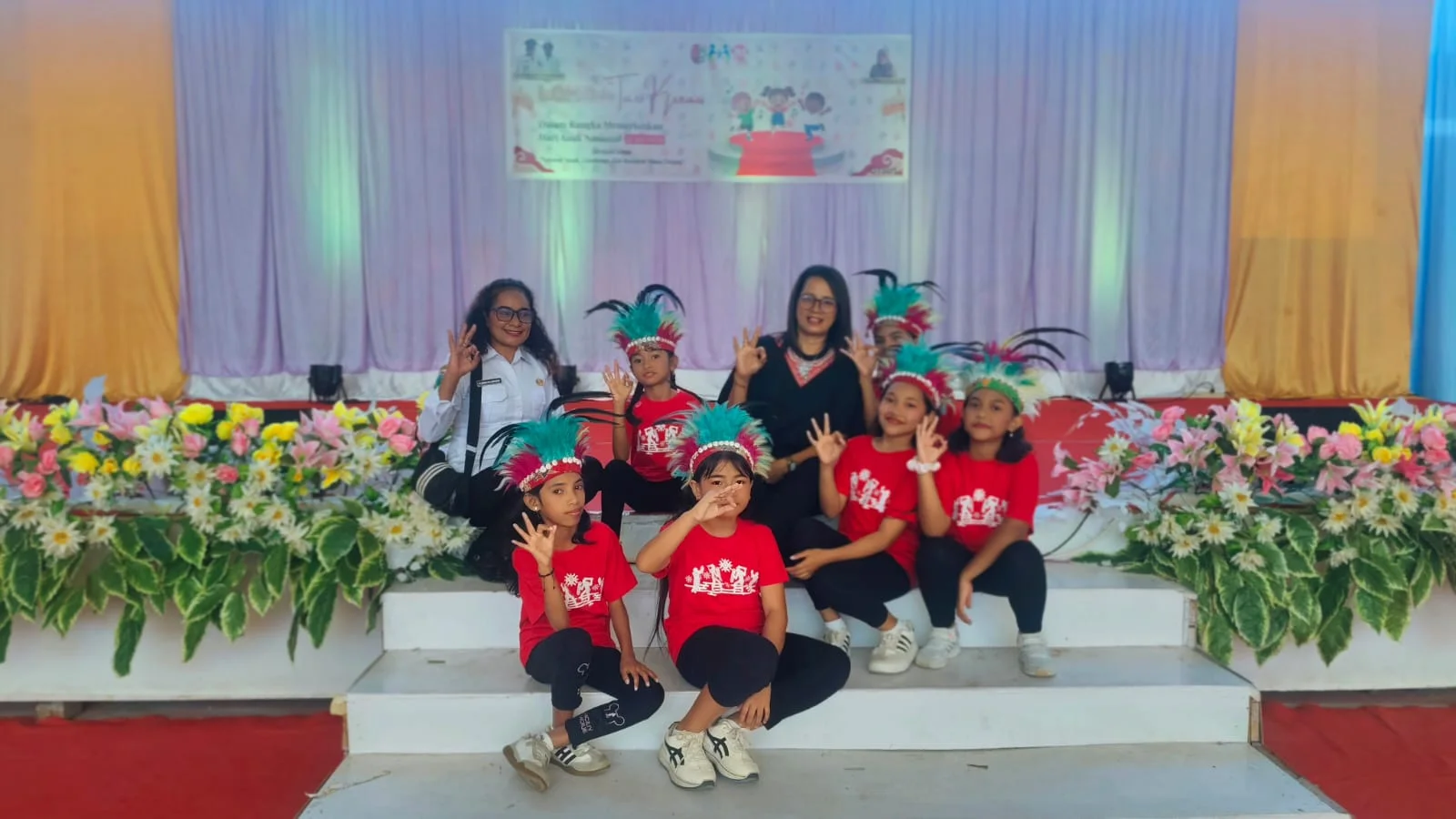 Kenakan Mahkota Cenderawasih, Siswa SDN 1 Fakfak Tampil di Lomba Tari Kreasi HAN 2026 – Detiktoday.com